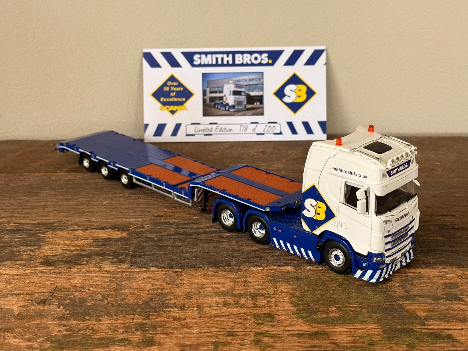 WSI - Scania next gen Smith Bros, Hobby en Vrije tijd, Ophalen of Verzenden, Zo goed als nieuw, Bus of Vrachtwagen, Wsi