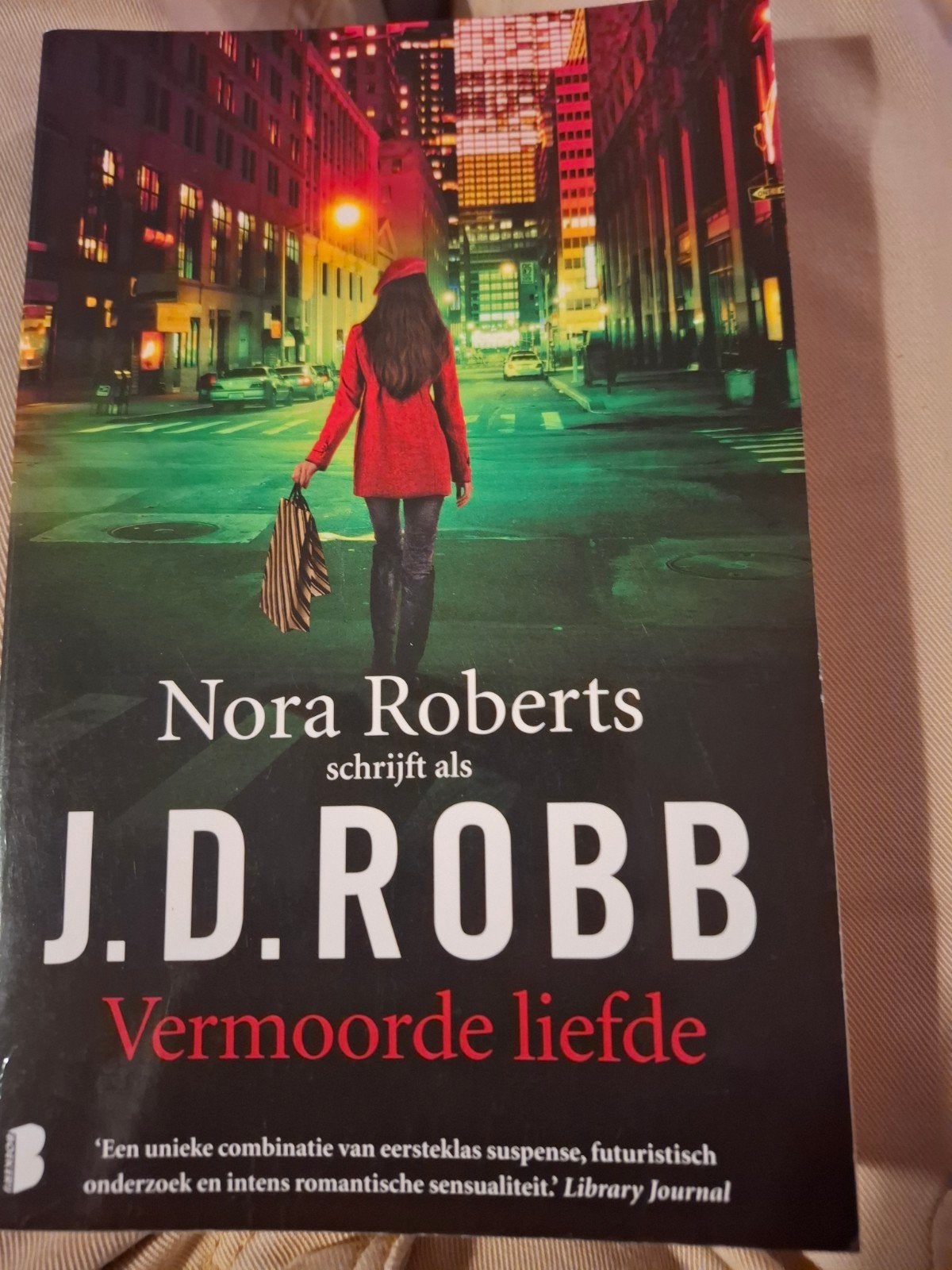 vermoorde liefde -J.D. Robb, Boeken, J.d. robb, Ophalen of Verzenden, Zo goed als nieuw, Nederland