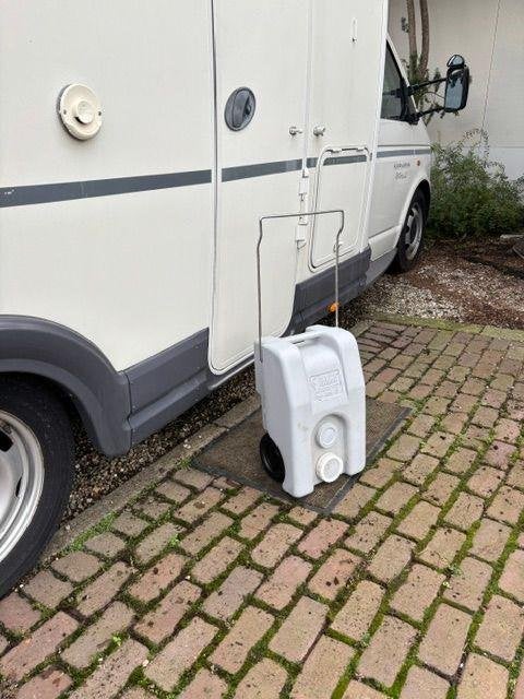 Fiamma afvalwatertank, Caravans en Kamperen, Ophalen, Zo goed als nieuw