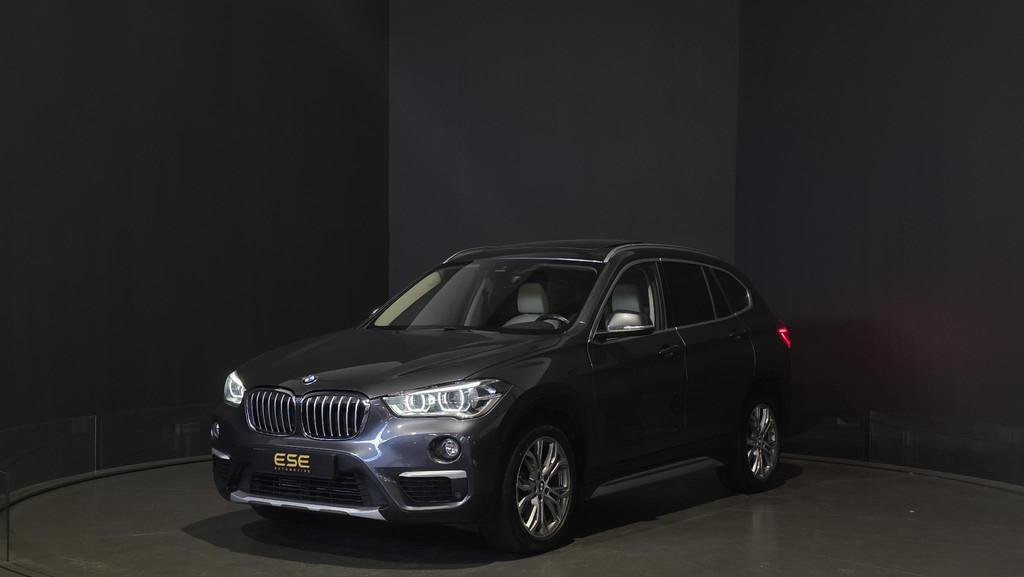 BMW X1 xDrive20i Executive | Panorama | Hud | Sfeer | Camera, 1998 cc, Gebruikt, Euro 6, 2000 kg