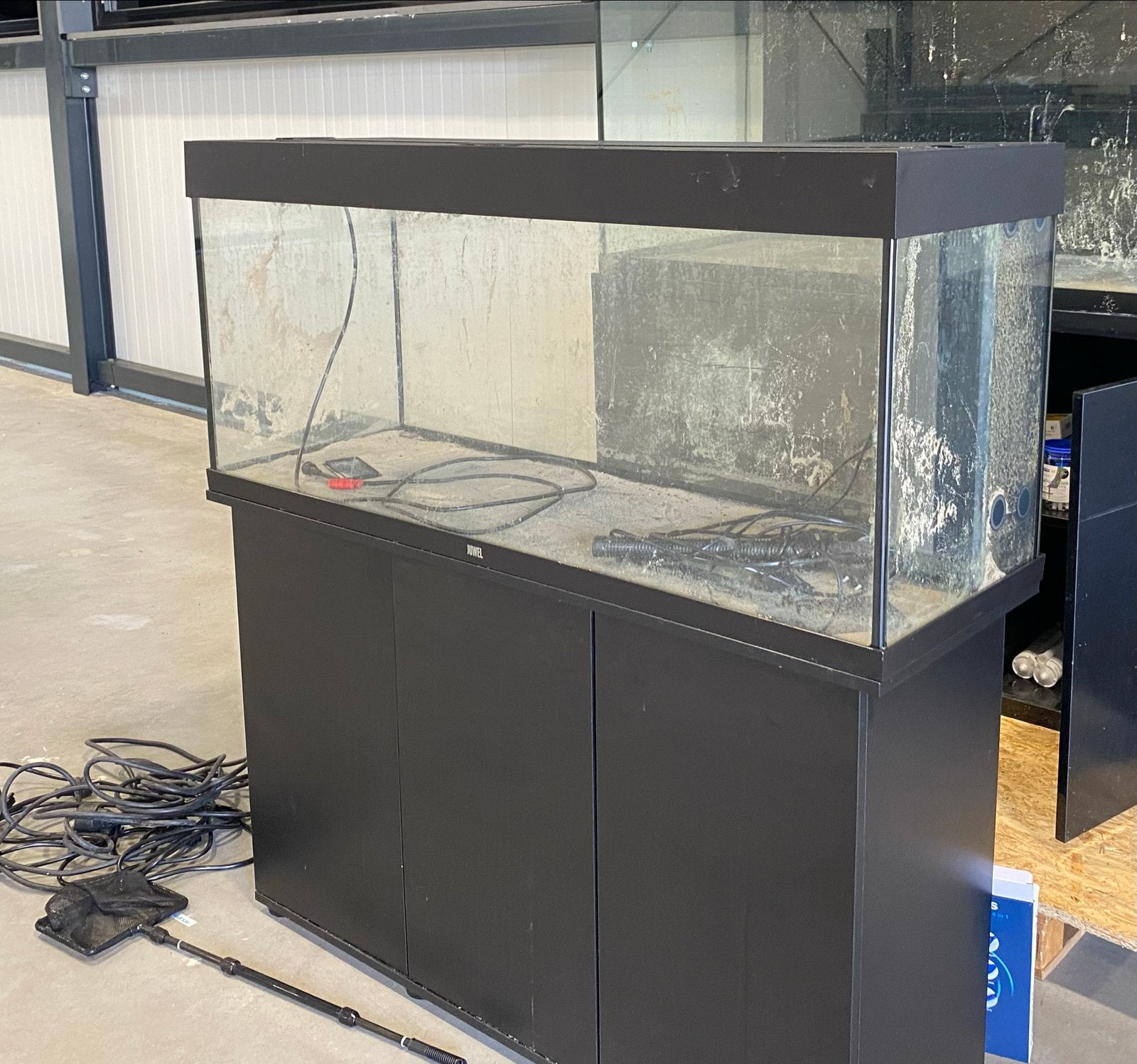 Juwel Rio aquarium 120*60*40 cm plus onderkast, Dieren en Toebehoren, Vissen | Aquaria en Toebehoren, Ophalen, Gebruikt, Inclusief deksel