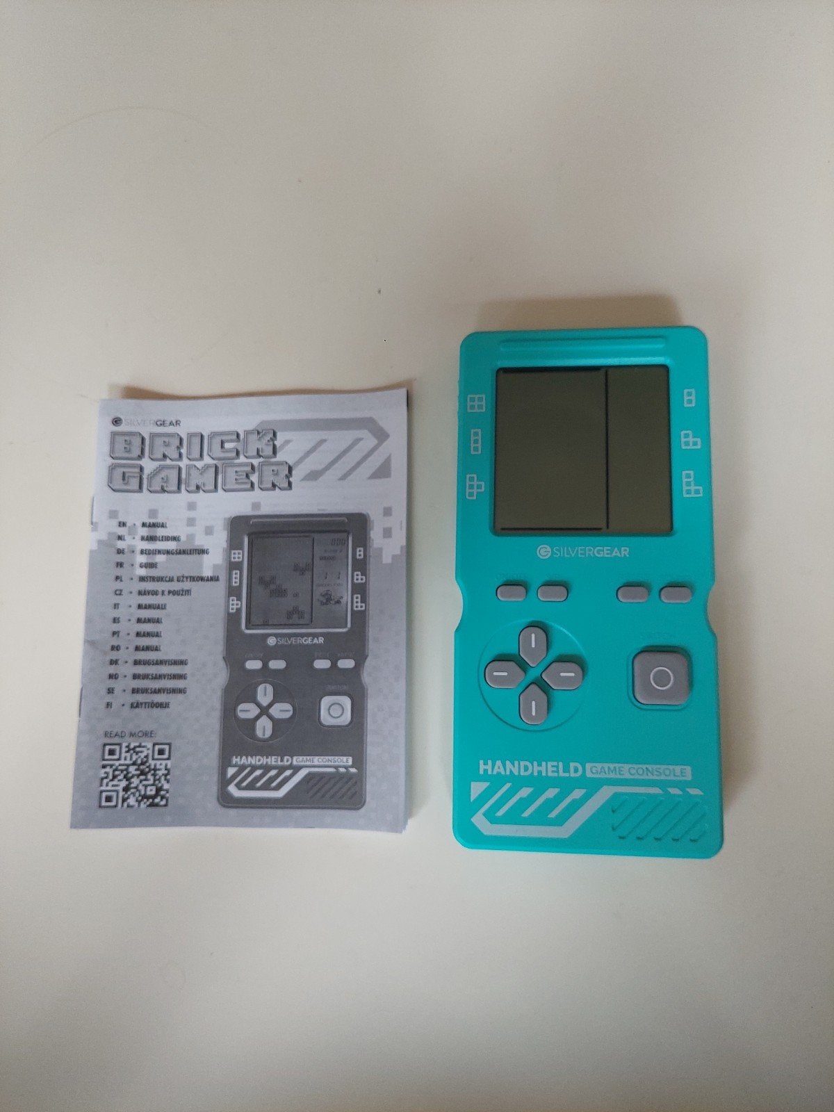 Silvergear Handheld Game Console - Retro Gaming Plezier, Ophalen of Verzenden, Overige merken, Zo goed als nieuw
