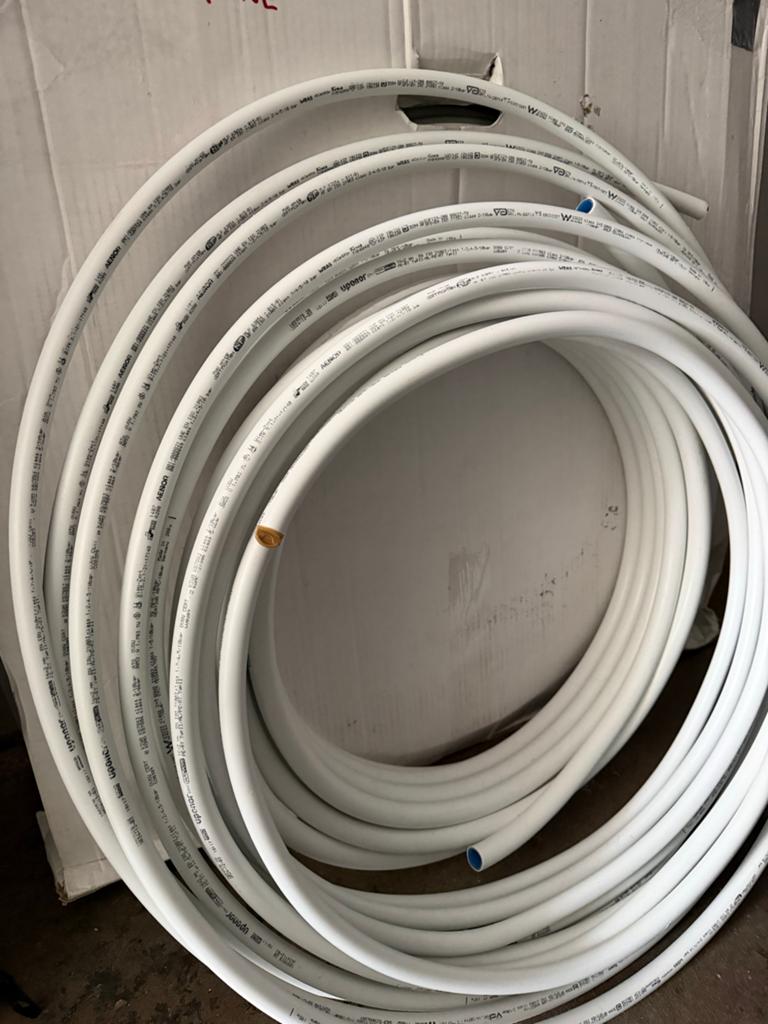 Vloerverwarmingsbuis - 14x2 mm - 28m en 31m, Doe-het-zelf en Verbouw, Buizen en Afvoer, Ophalen, Overige materialen, Minder dan 20 mm