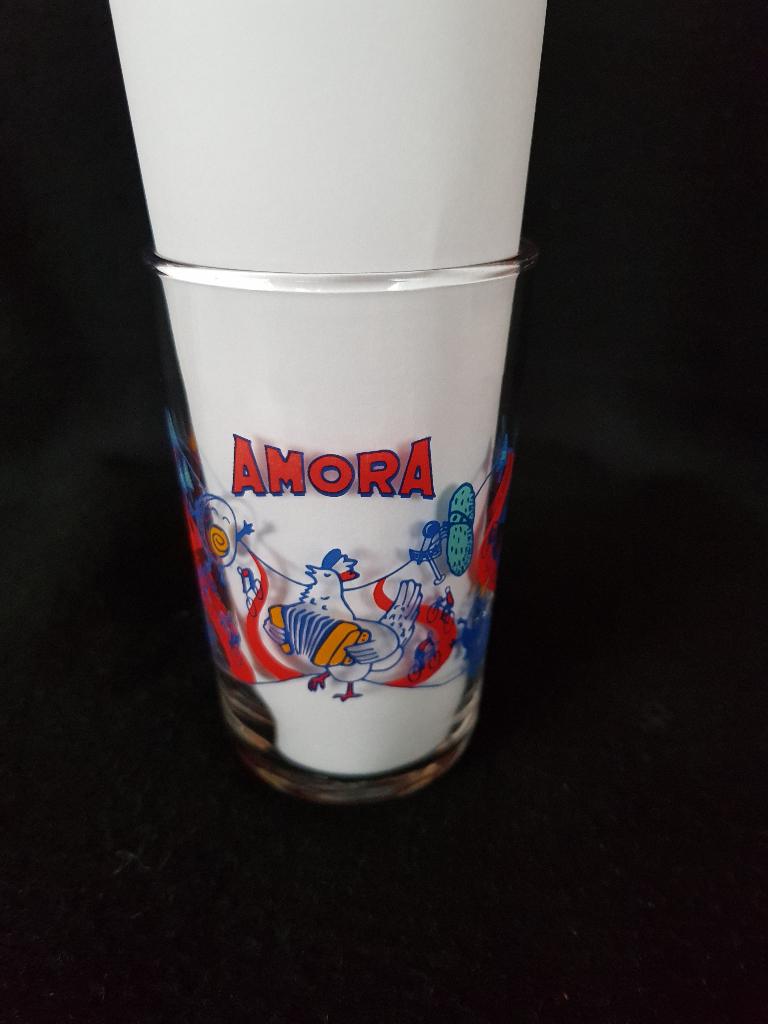 mosterdglas Amora Tour de France, Verzamelen, Ophalen of Verzenden, Zo goed als nieuw, Frisdrankglas