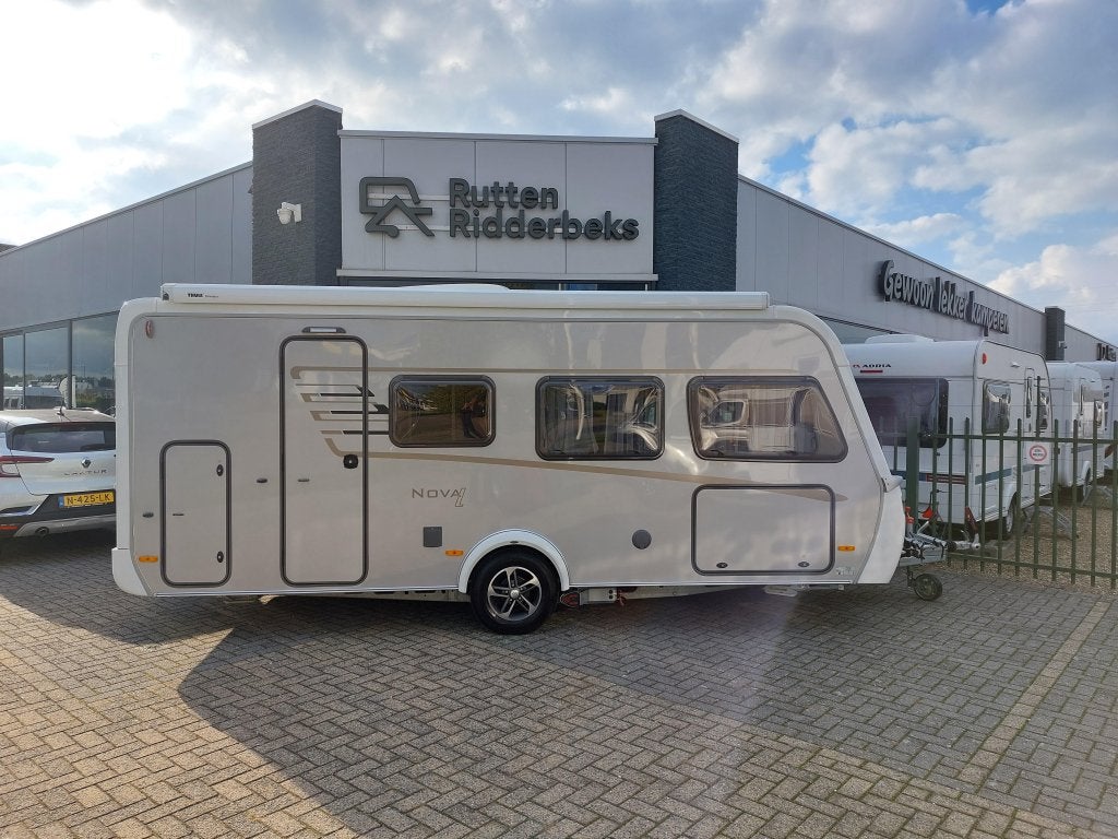 Eriba Nova Light 515, Standaardzit, Bedrijf, Fietsenrek, Dwarsbed