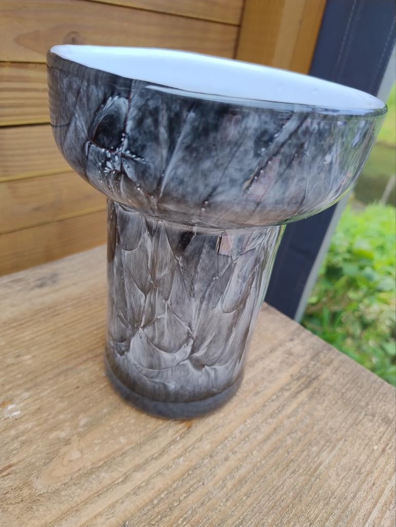 Fidrio Evoluon Nero vaas - mondgeblazen glas - nieuw, Huis en Inrichting, Woonaccessoires | Vazen, Zwart, Nieuw, Ophalen of Verzenden