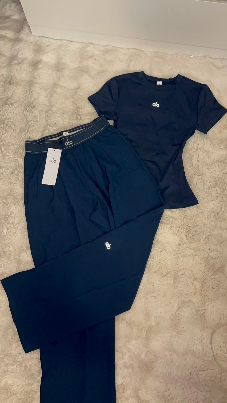 Alo setjes, Kleding | Dames, Sportkleding, Verzenden, Zo goed als nieuw
