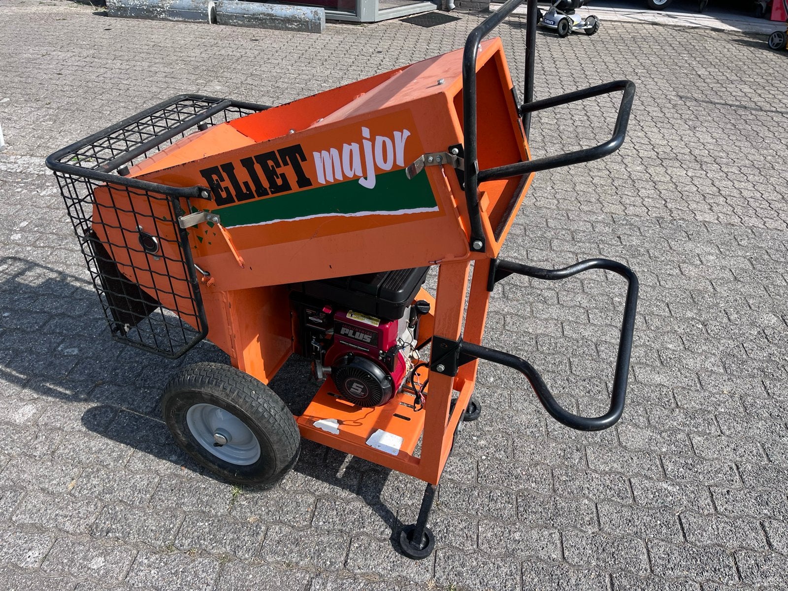 Eliet Major Hakselaar - Krachtige Benzine Houtversnipperaar, Ophalen, Benzine, Gebruikt, Eliet