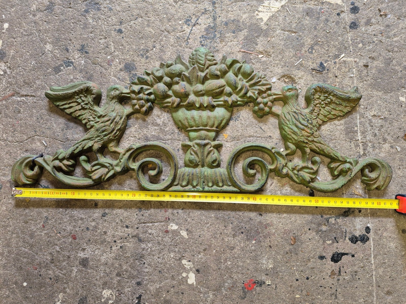 Gietijzeren ornament, Ophalen