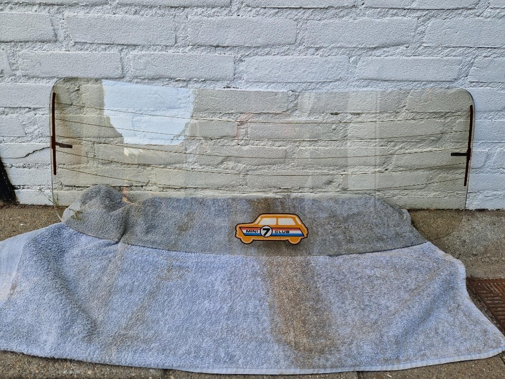Getinte achterruit classic mini in kleur brons / bruin, Auto-onderdelen, Ophalen, Nieuw, Mini