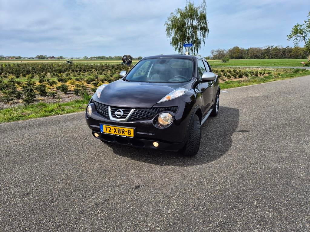 Nissan Juke 1.6 86KW Eco-pure Drive 2012, Auto's, Stof, 1250 kg, Zwart, 49 €/maand