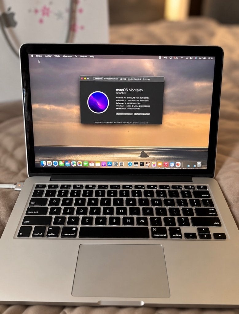 Foto 3 van MacBook Retina 13-inch 2015 |8GB| 128GB SSD|Zeer nette staat