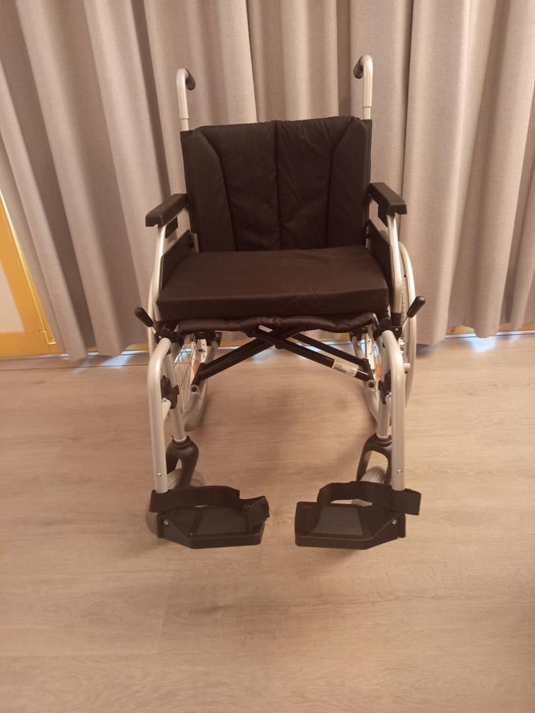 Rolstoel, Diversen, Rolstoelen, Ophalen, Inklapbaar, Zo goed als nieuw, Duwrolstoel