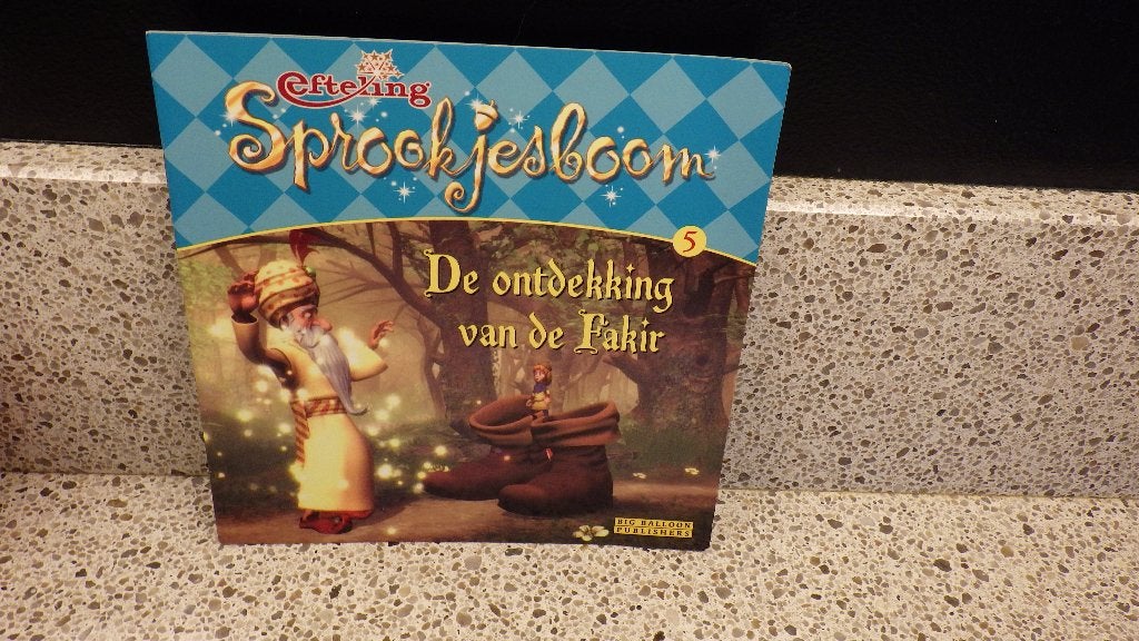 2 boekjes van de Efteling, Ophalen of Verzenden, Gebruikt, Overige typen