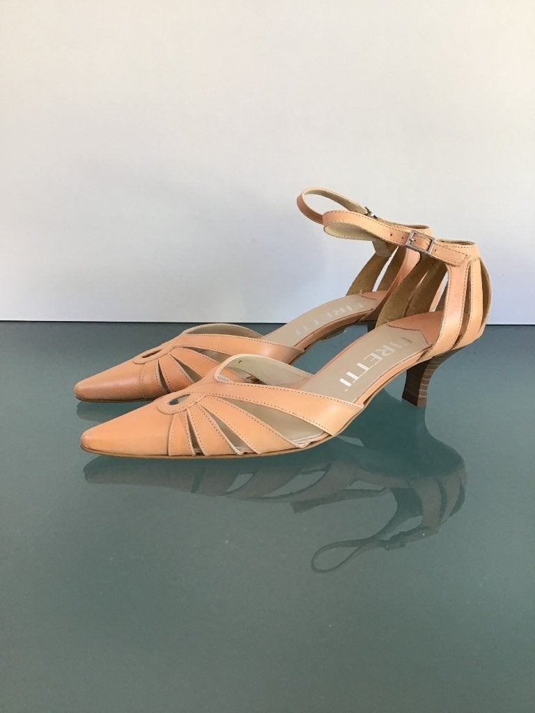 Firetti 38 | Nieuwe leren pumps | Gratis verzenden, Pumps, Overige kleuren, Verzenden, Nieuw