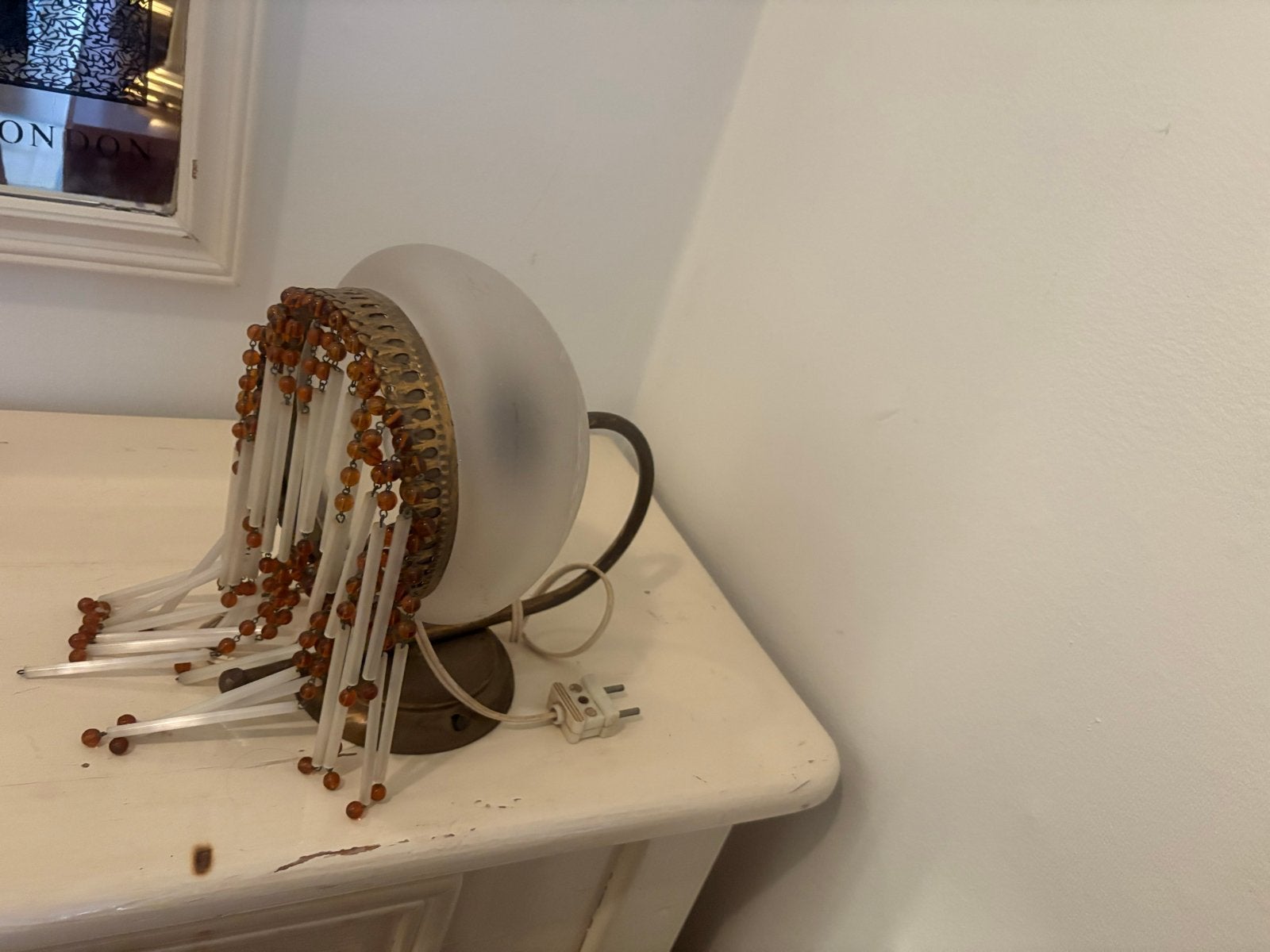 Vintage wandlamp met kralen en matglas, Ophalen of Verzenden