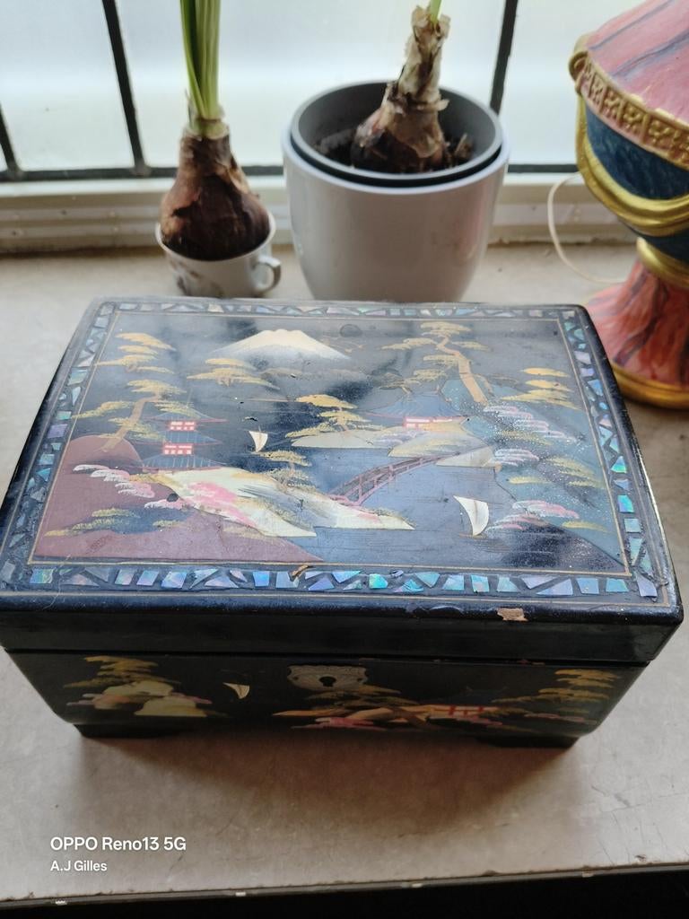 Vintage Japanse Muziekdoos met Parelmoer Inleg, Ophalen of Verzenden, Gebruikt