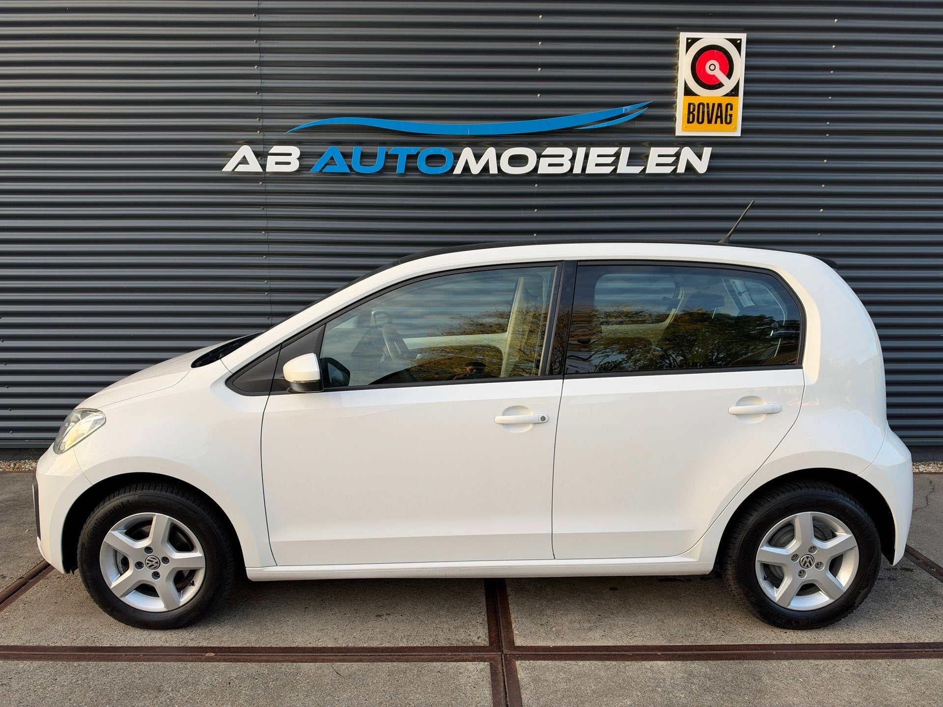 Volkswagen up!