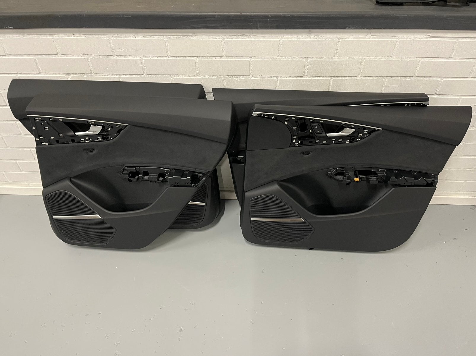 OEM Audi ‘18+ Q8 RSQ8 SQ8 deurpanelen met B&O | onbeschadigd, Ophalen of Verzenden, Audi