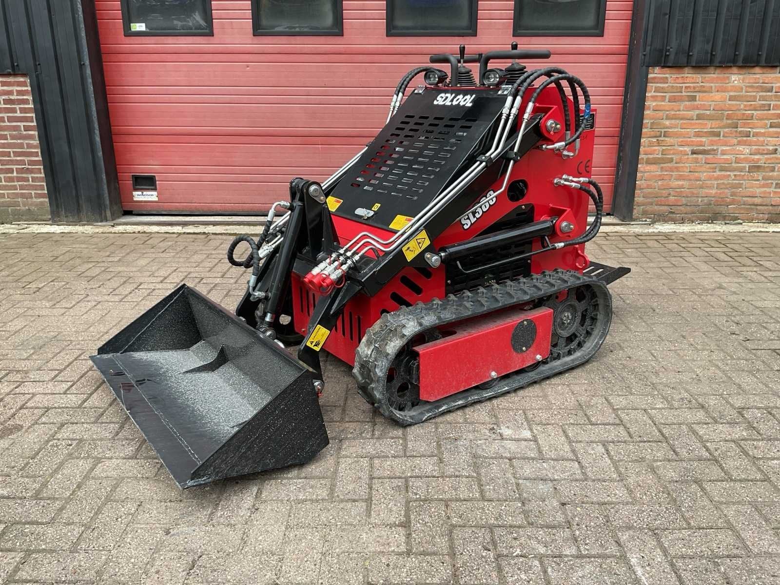 SDLOOL SL380 Rood Schranklader, Wiellader of Shovel