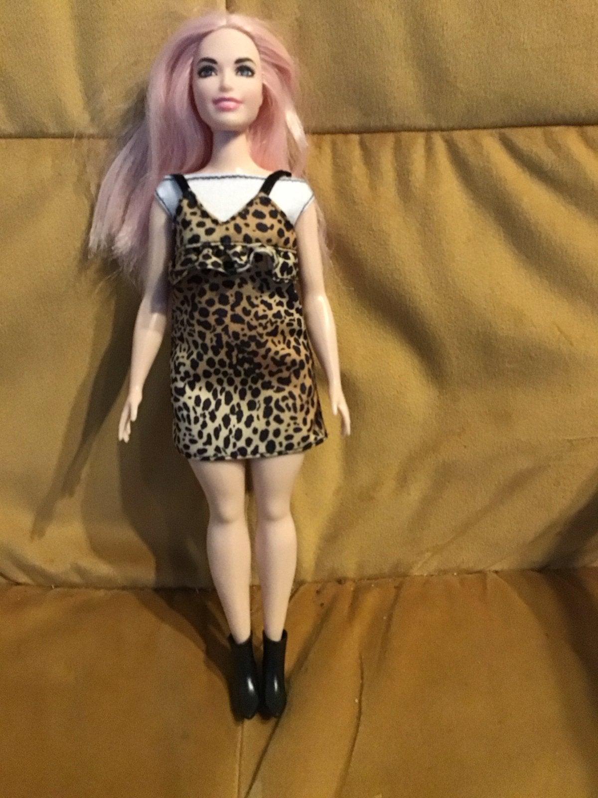 Barbie Fashionista Curvy met Leopard Jurk, Ophalen of Verzenden, Zo goed als nieuw, Barbie