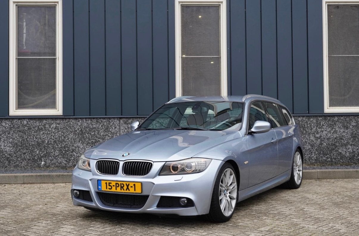 BMW 3-Serie 325d 204pk Aut. 2011 Blauw, Euro 5, Achterwielaandrijving, 1800 kg, 2993 cc