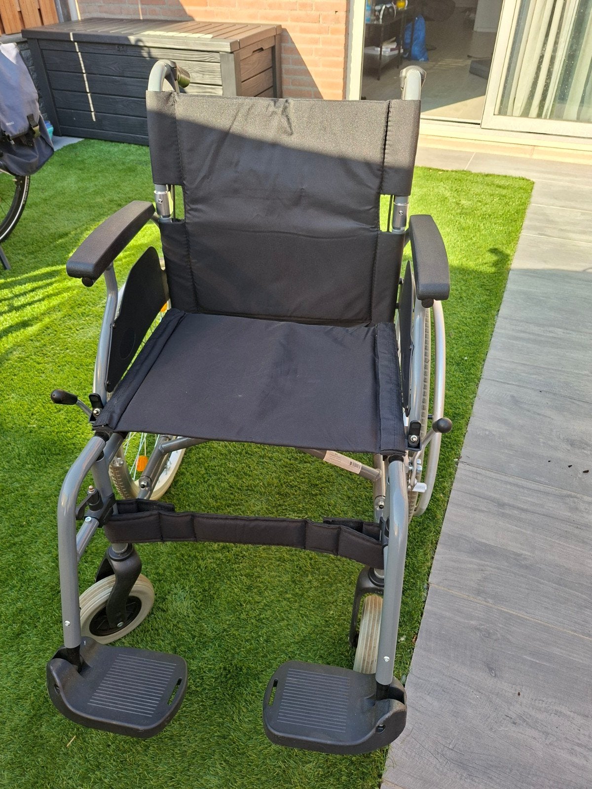 Rolstoel zo goed als nieuw, Diversen, Rolstoelen, Ophalen, Zo goed als nieuw, Duwrolstoel