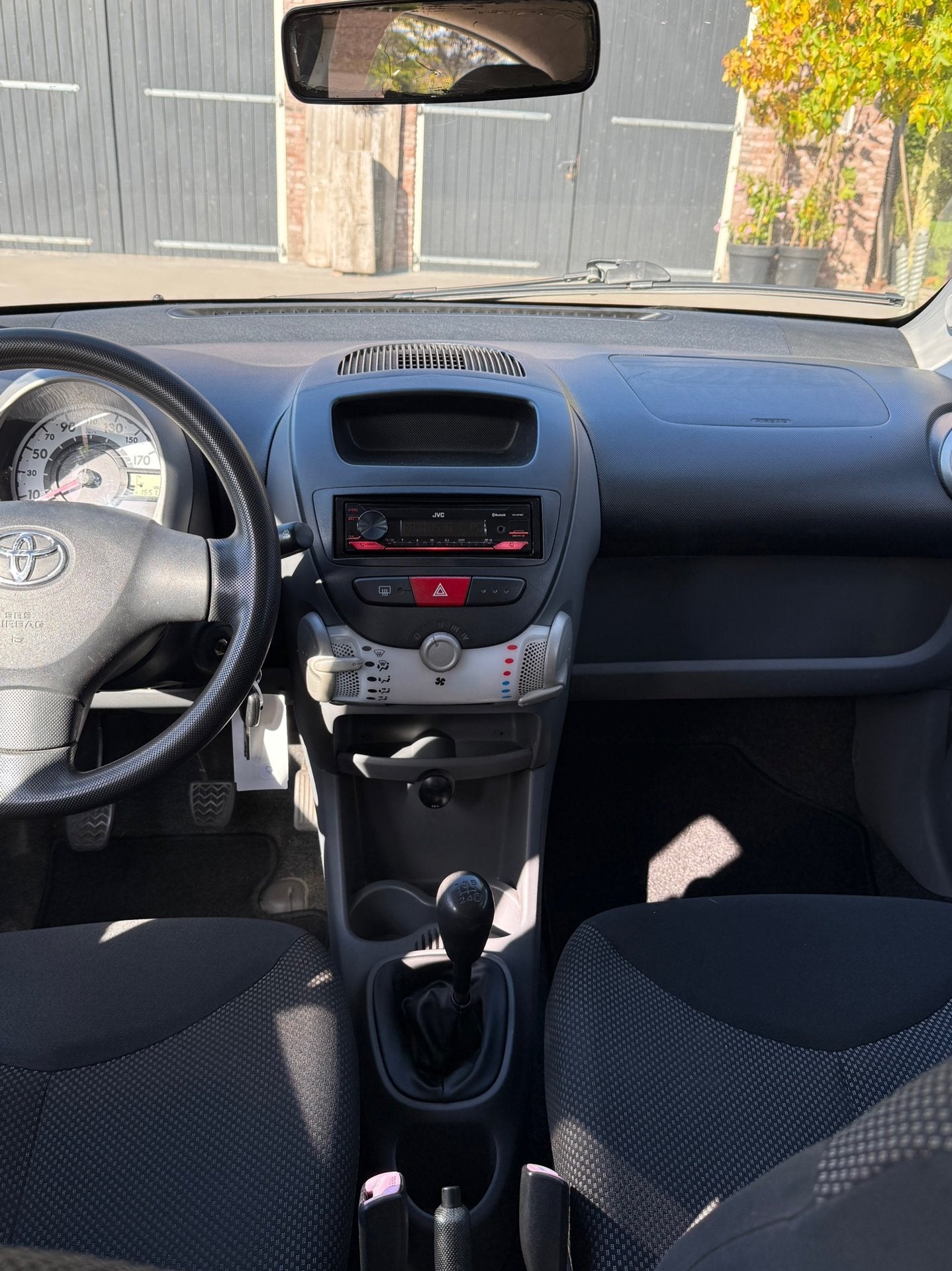 Foto 19 van Toyota Aygo 5 Deurs 165134 KM 1.0-12V