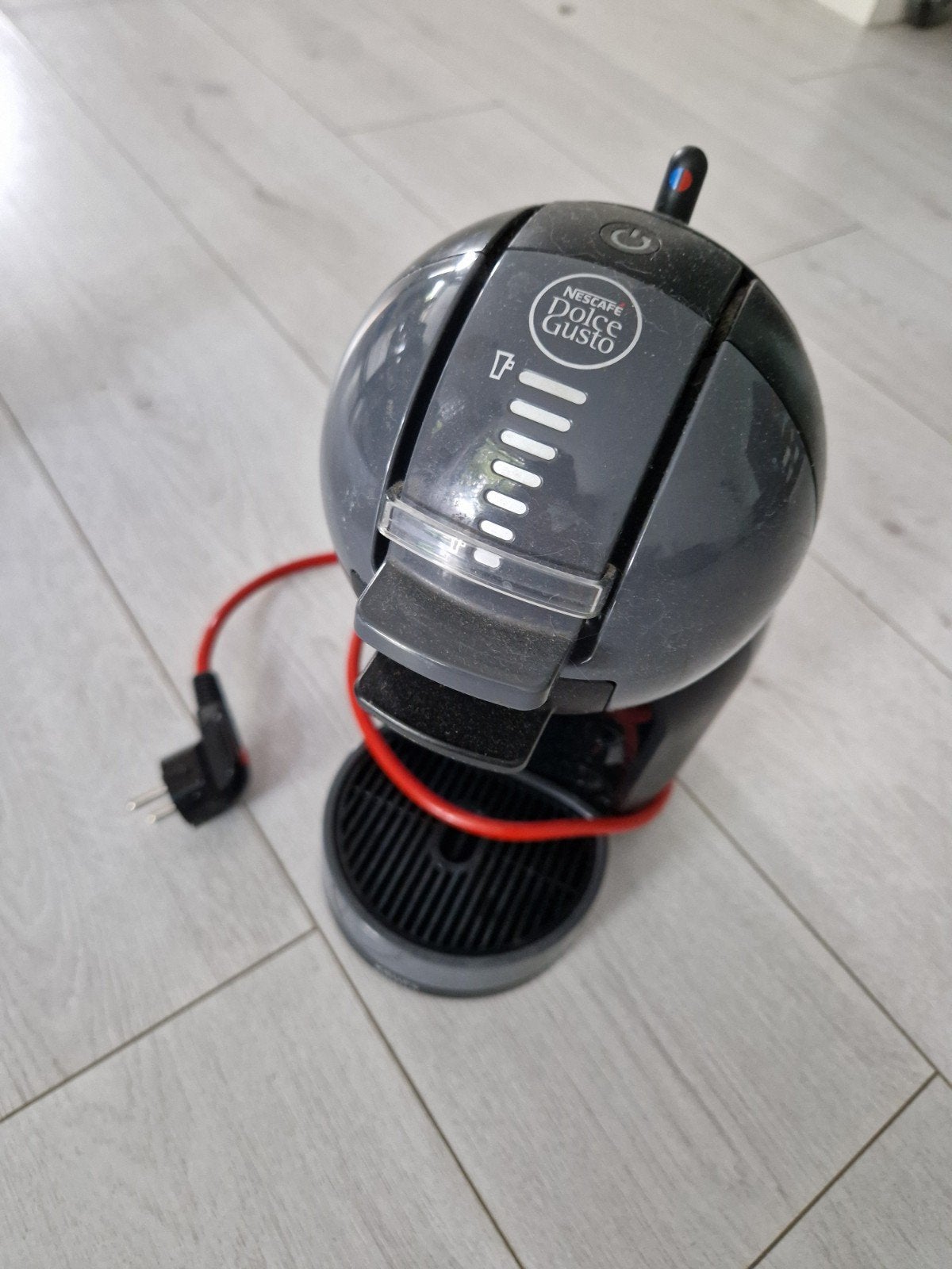 Nescafé Dolce Gusto Krups koffiezetapparaat, Koffiepads en cups, Gebruikt, Koffiemachine, Ophalen of Verzenden