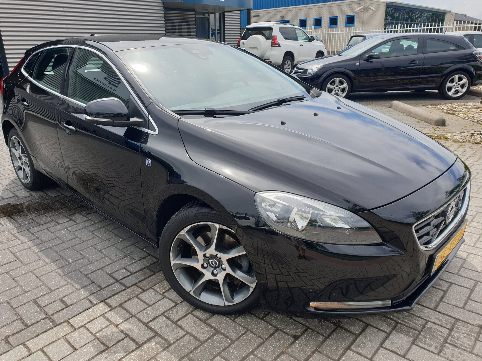 Volvo V40 2.0 D2 Ocean Race, Voorwielaandrijving, 28 km/l, Gebruikt, 4 cilinders
