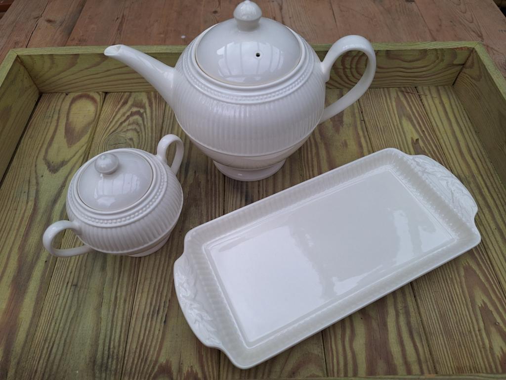 Wedgewood Windsor theepot en  suikerpotje & Edme schaaltje, Ophalen of Verzenden