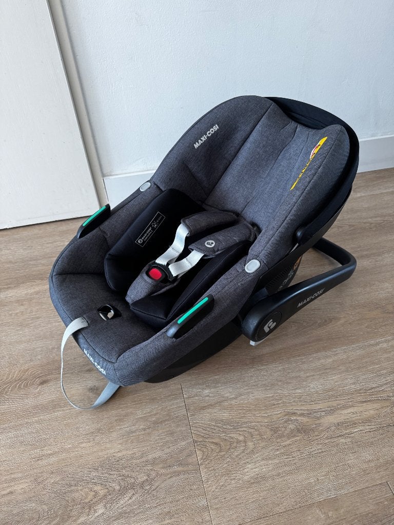 Maxi-Cosi autostoel voor baby's, Gebruikt, Ophalen of Verzenden, Isofix, 0 t/m 13 kg