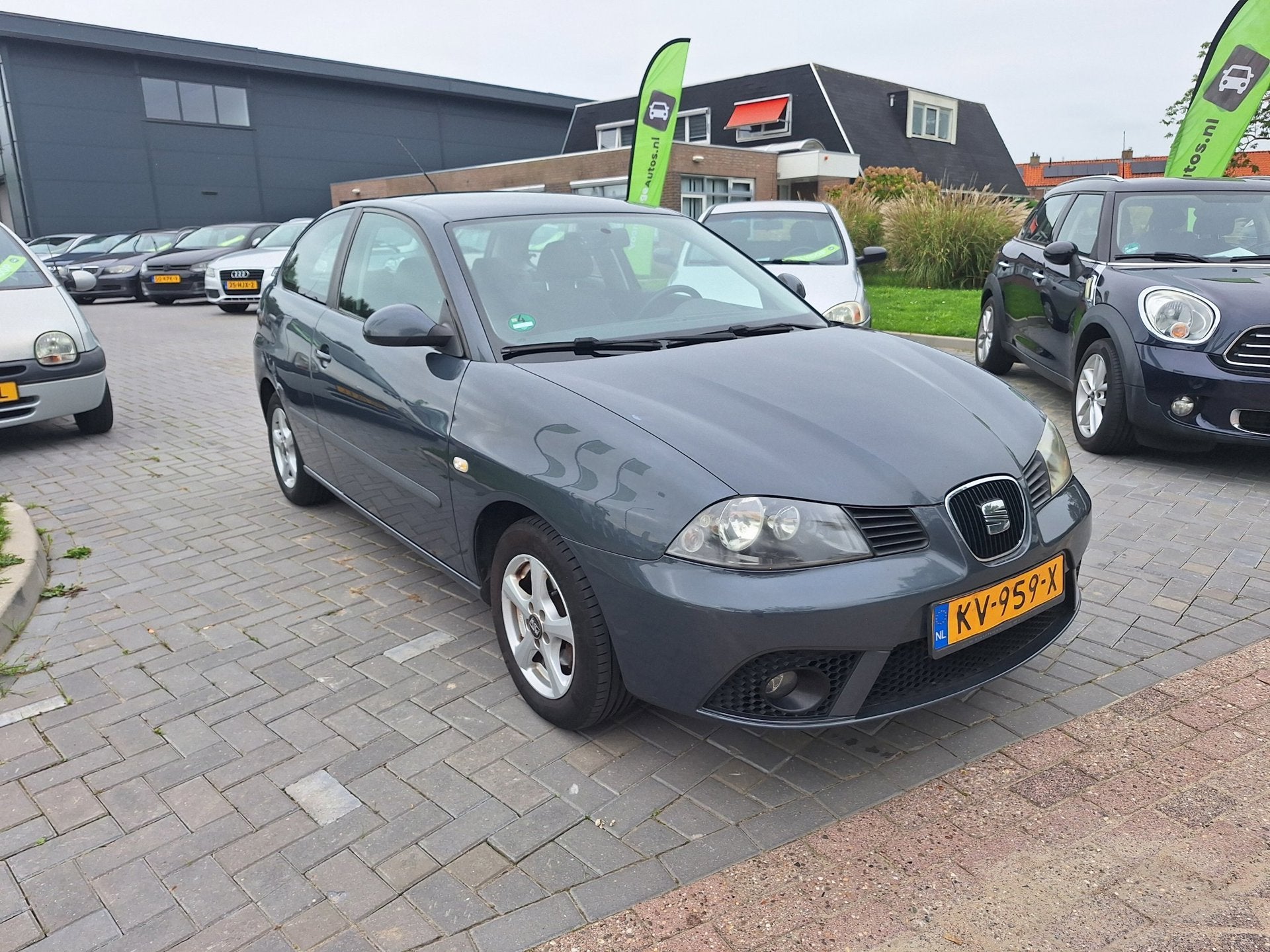 Seat Ibiza 1.2-12V Selection / 155.828 km / APK nieuw bij af, Auto's, Voorwielaandrijving, 1198 cc, Ibiza, Bedrijf