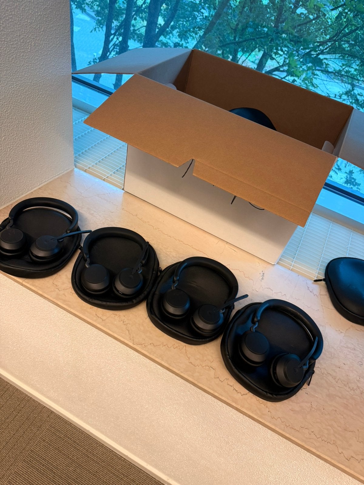 Jabra evolve2 65 headsets - 18 stuks, Ophalen of Verzenden, Zo goed als nieuw