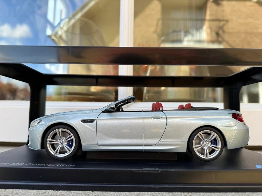 1:18 BMW F12 M6 Cabriolet zilver 2012 Paragon Models, Overige merken, Auto, Paragon Models, Nieuw