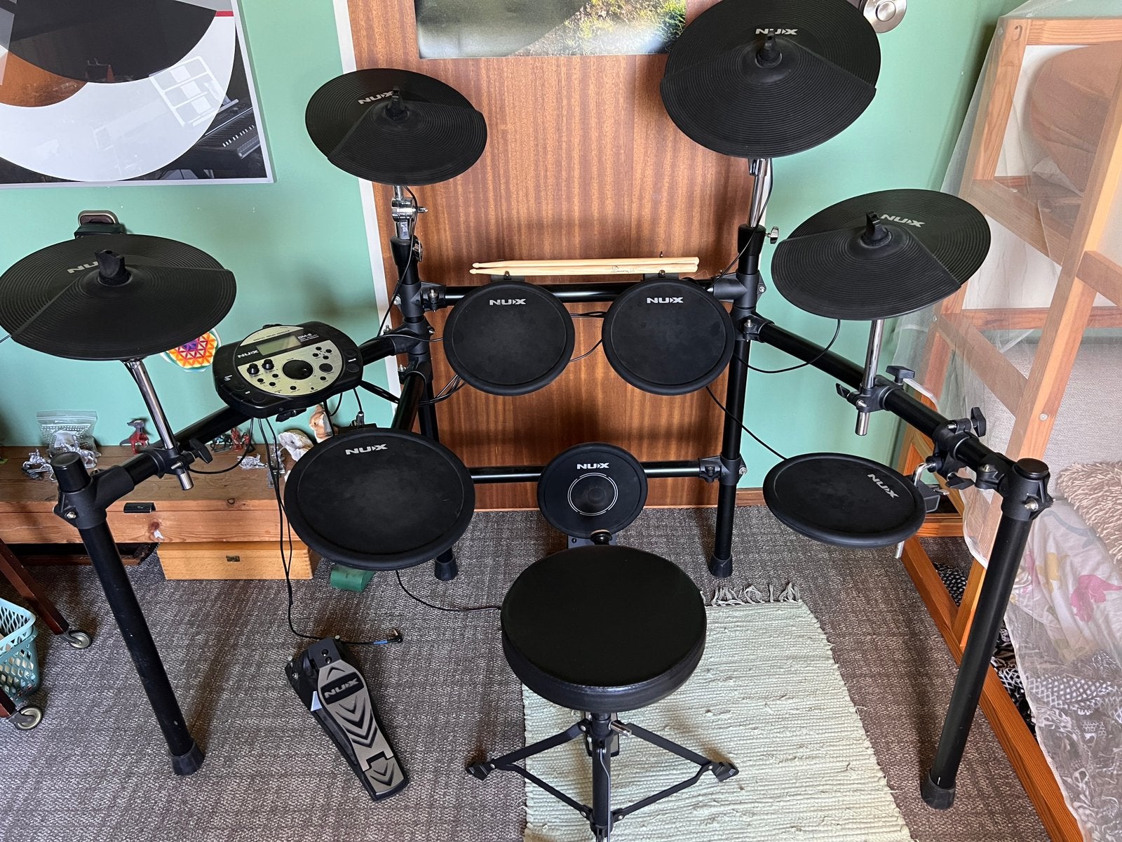 NUX DM-5 elektronisch drumstel incl. kruk, sticks & oefenpad