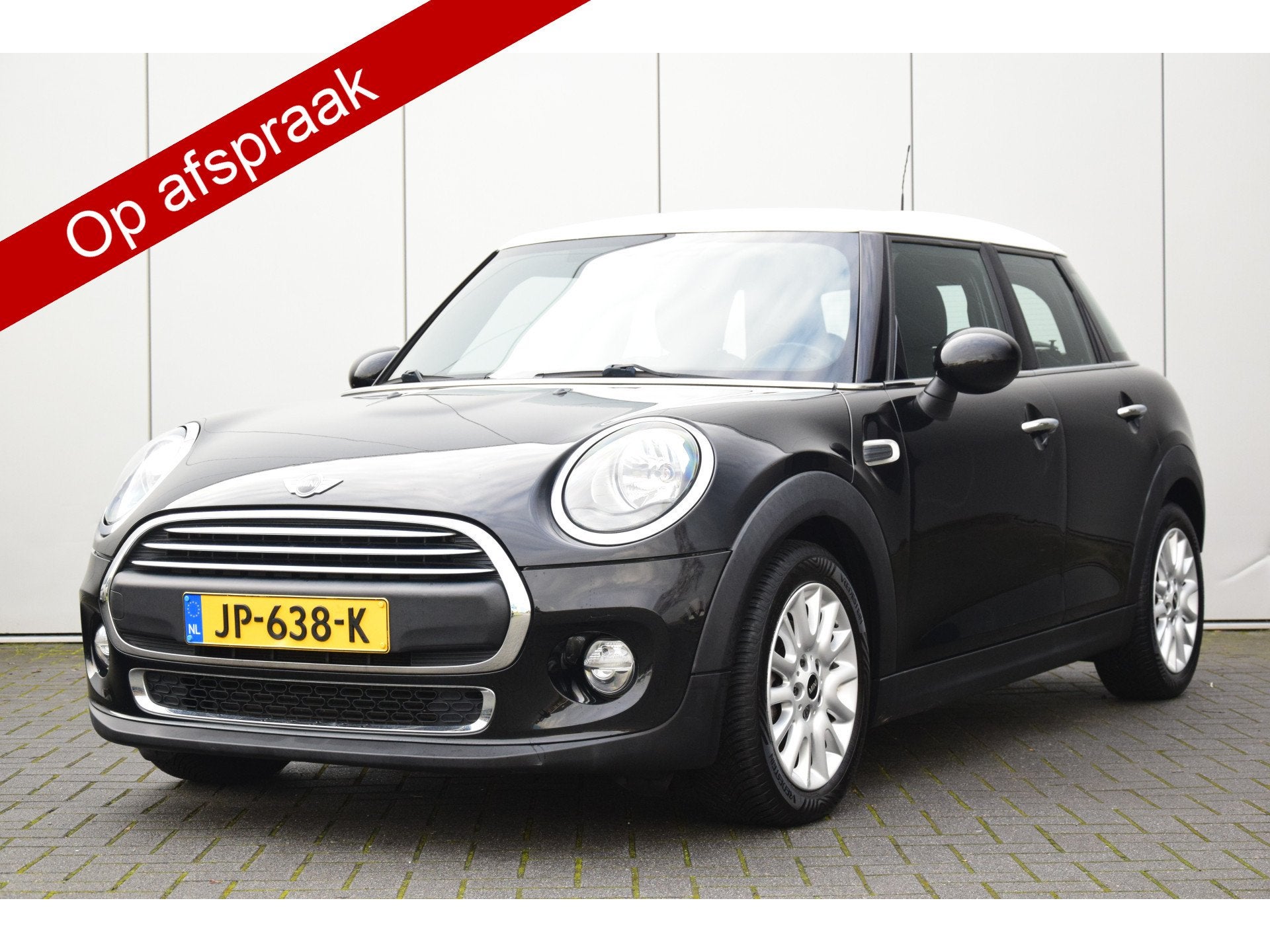 MINI Mini 1.2 One Business Navi/Audio/Bluetooth Airco Cruise, Auto's, Stof, Gebruikt, Bedrijf, Handgeschakeld