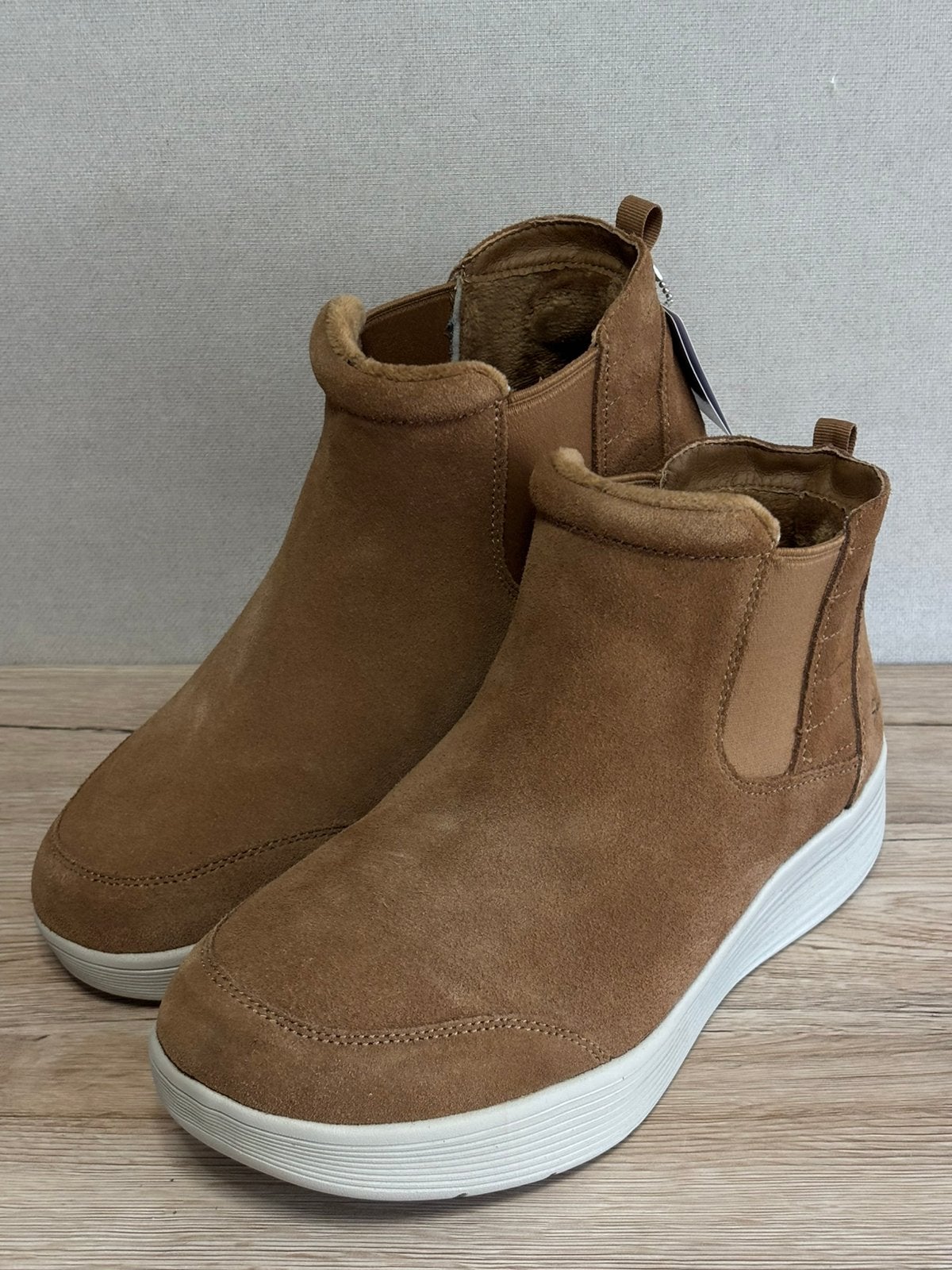 Skechers bruine Chelsea Boots Arch Fit maat 41 - 1334, Bruin, Lage of Enkellaarzen, Nieuw, Ophalen of Verzenden