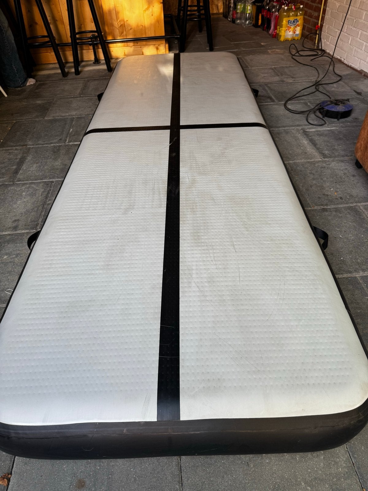 Airtrack One Movement - Perfect voor Turnen en Gymnastiek, Ophalen, Gebruikt