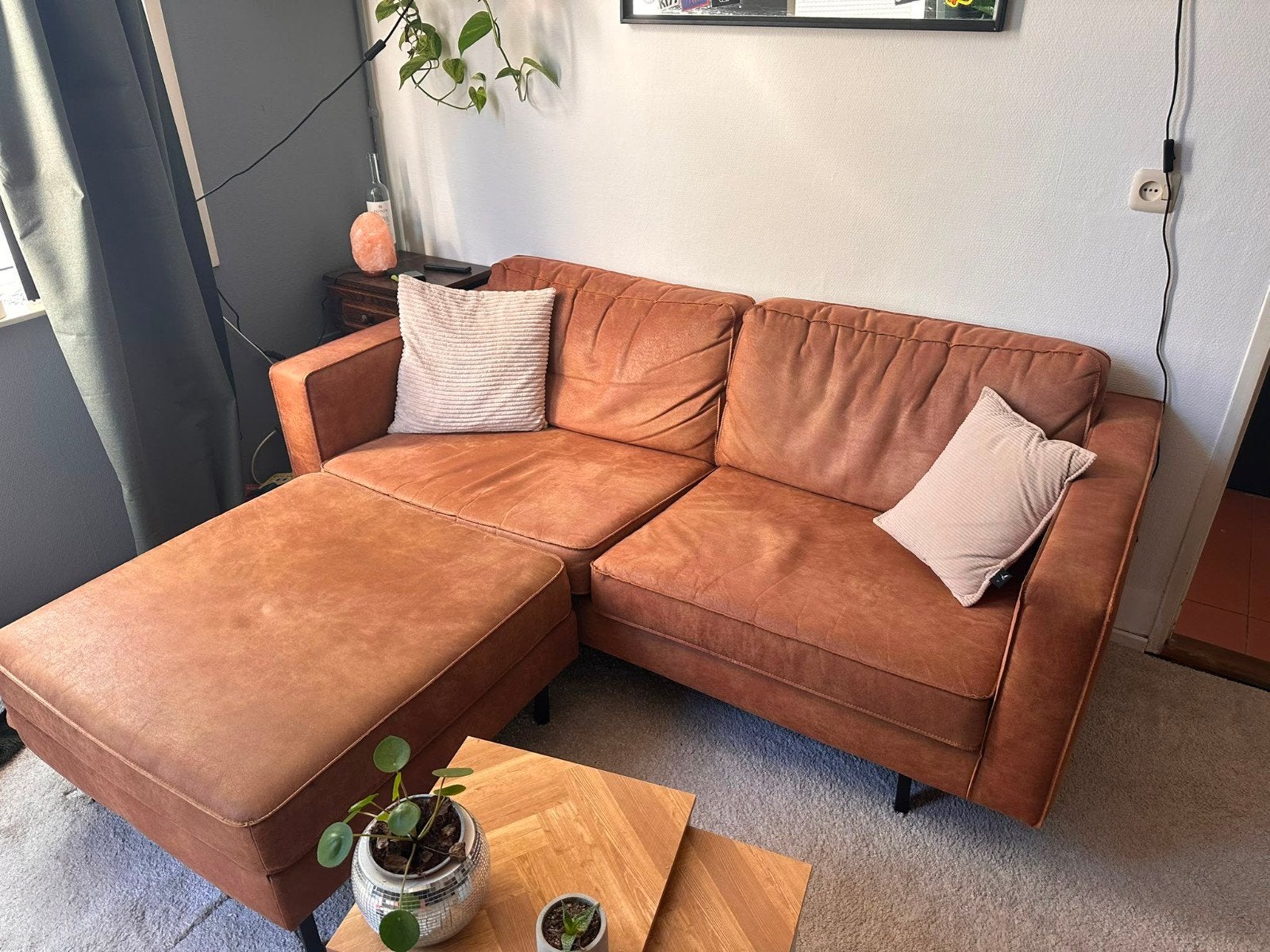 Comfortabele 2-zitsbank met chaise longue - Bruin, Ophalen, Gebruikt, 125 tot 150 cm, Tweepersoons