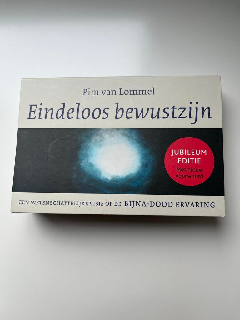 Eindeloos bewustzijn - Pim van Lommel (Jubileumeditie), Boeken, Ophalen of Verzenden, Gelezen, Ziel of Sterfelijkheid, Achtergrond en Informatie