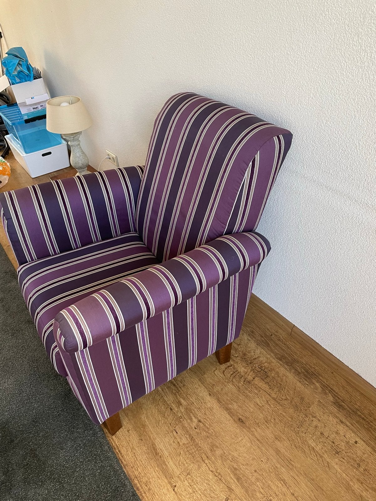 Comfortabele paarse fauteuil met streepdessin, Ophalen, Gebruikt, Stof, 75 tot 100 cm