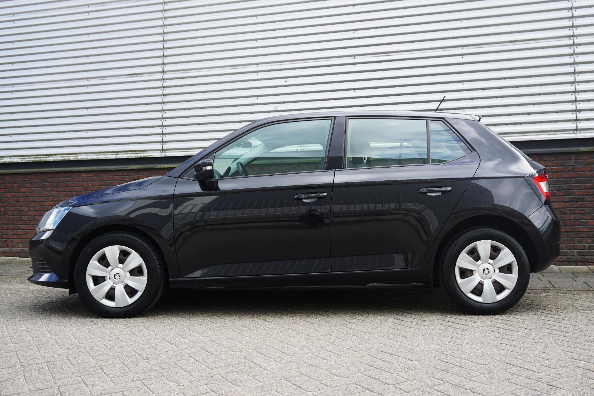 Skoda Fabia 1.4 TDI 90PK/Euro6/Style/Xenon/Cruisecontrol/ De, Auto's, Skoda, Stof, Gebruikt, Zwart, Bedrijf