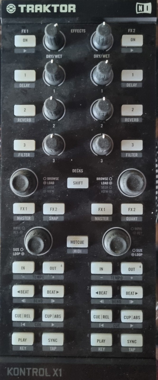 Traktor kontrol x1, Muziek en Instrumenten, Midi-apparatuur, Ophalen of Verzenden, Zo goed als nieuw