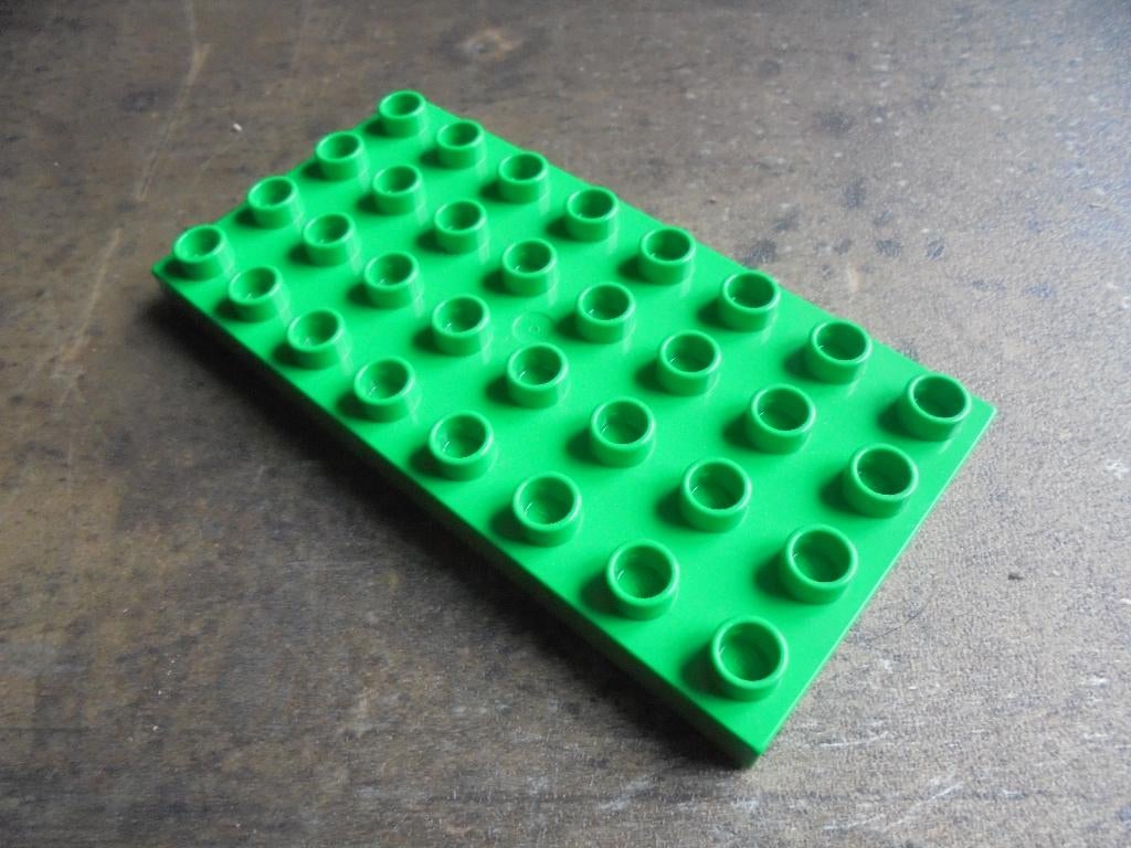 Lego Duplo Baseplate 4x8 (zie foto's) 28, Kinderen en Baby's, Speelgoed | Duplo en Lego, Ophalen of Verzenden, Gebruikt, Losse stenen