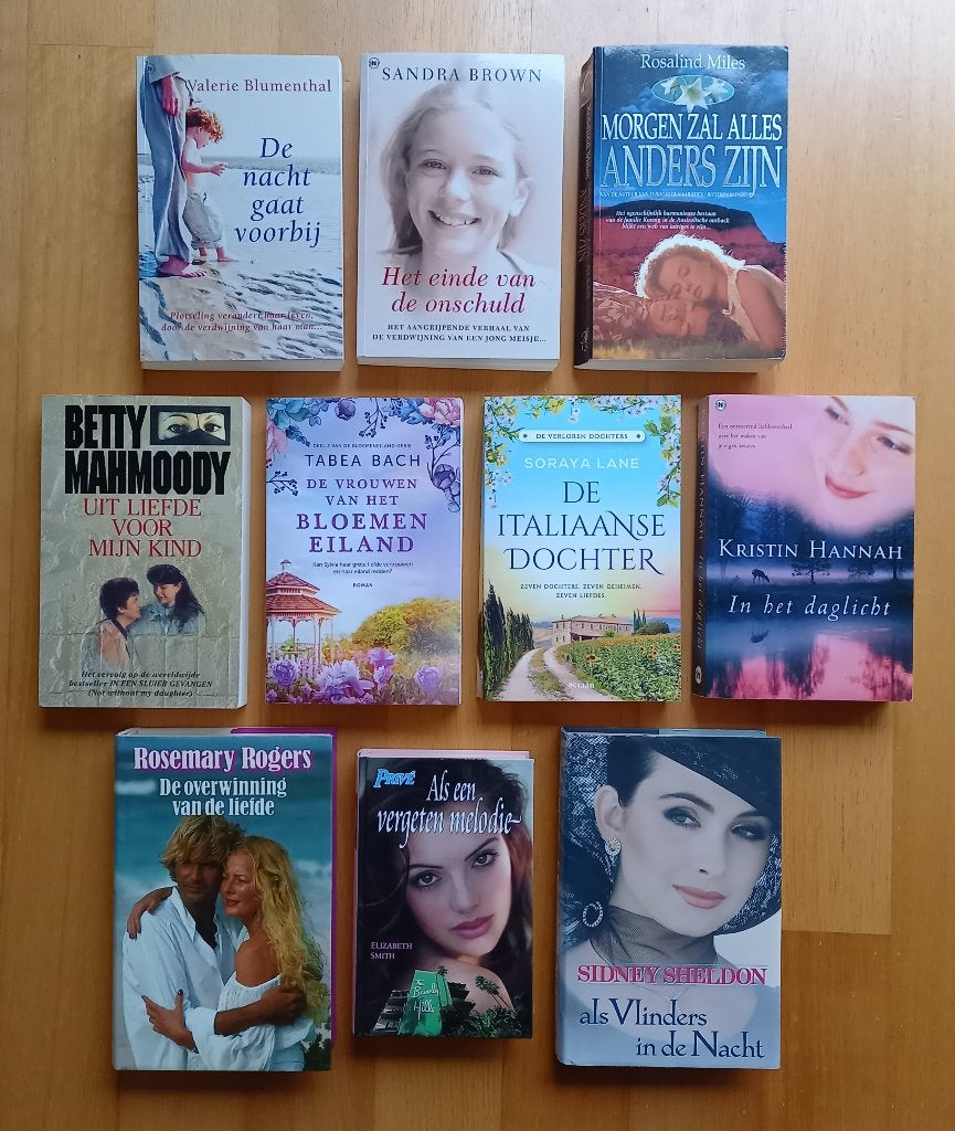 Set van 10 romans voor veel leesplezier deze zomer, Ophalen of Verzenden, Zo goed als nieuw