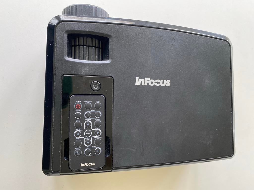 Laatste kans:InFocus X6 Compacte Beamer, Audio, Tv en Foto, Beamers, Ophalen, Gebruikt, DLP, Overige resoluties