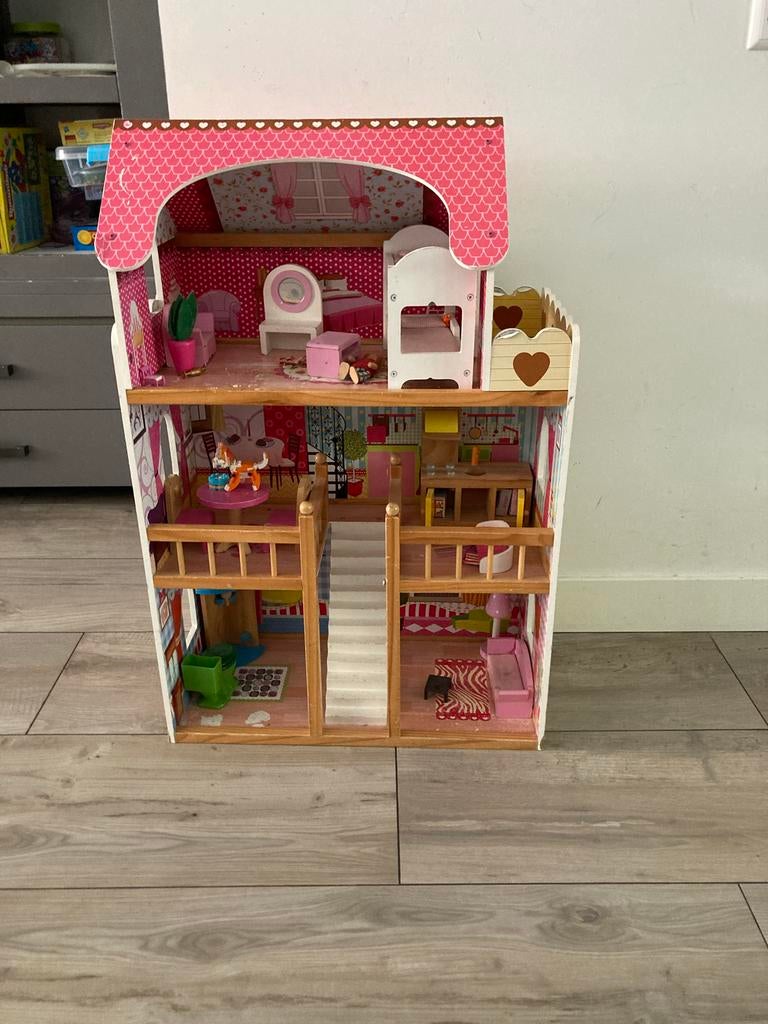 Houten poppenhuis - Gebruikt maar nog in goede staat, Ophalen of Verzenden, Gebruikt, Poppenhuis