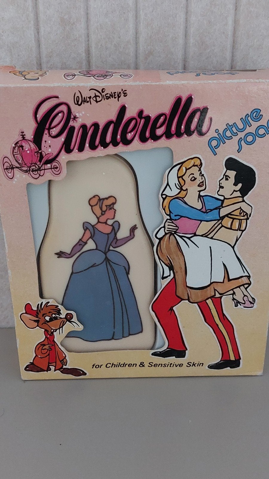 Vintage Walt Disney's Cinderella / Assepoester zeep, Ophalen of Verzenden, Overige typen