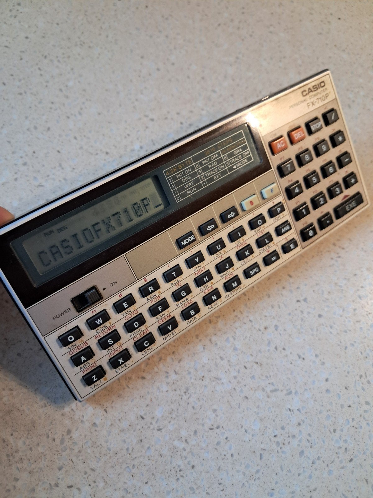 Vintage casio FX-710P zakcomputer jaren '80, geheel werkend, Ophalen of Verzenden, Computers en Rekenmachines
